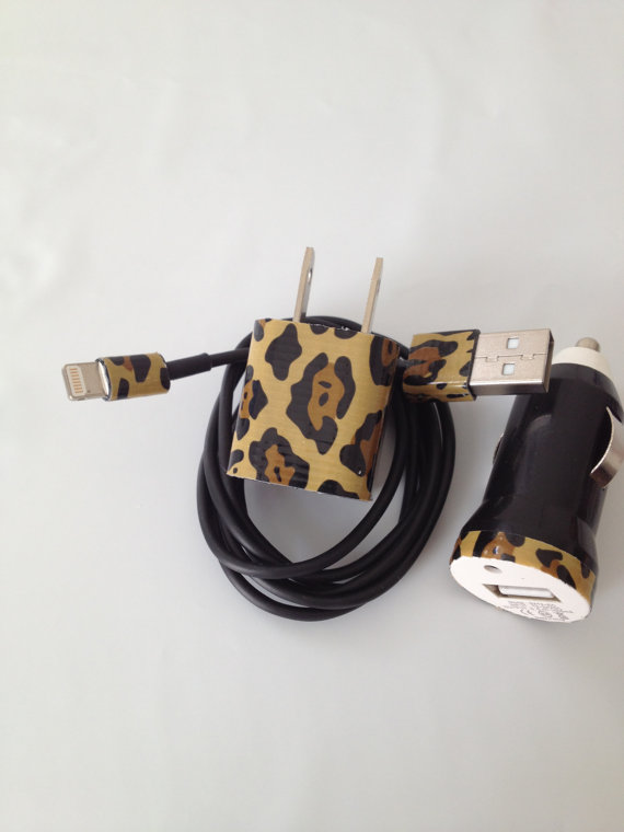 Cheetah I Phone 4/4si Phone 5 Charger Customized For You 3 In 1 Charger.
